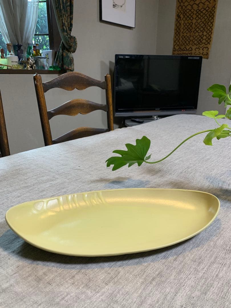 クリスチャンヌ　ペロション　ストーンウエア　　レモンイエロー　ロングオーバル型