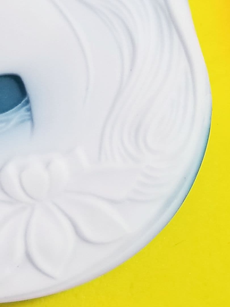 KM-929  【ハウス・ディーター・ロード作】天然緑瑪瑙カメオルース