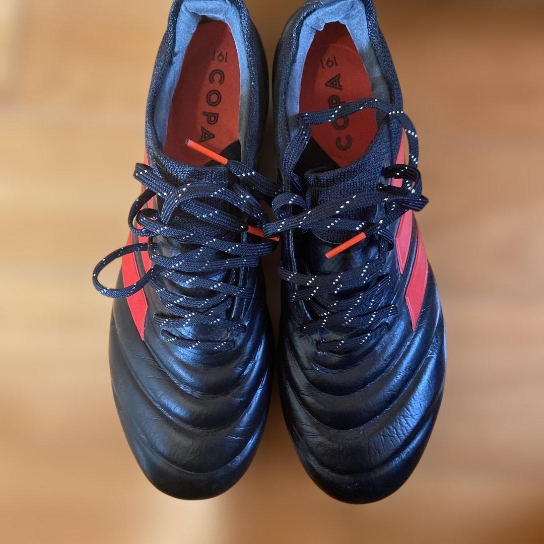 アディダス コパ 19.1-ジャパン HG/AG(ブラック×レッド)