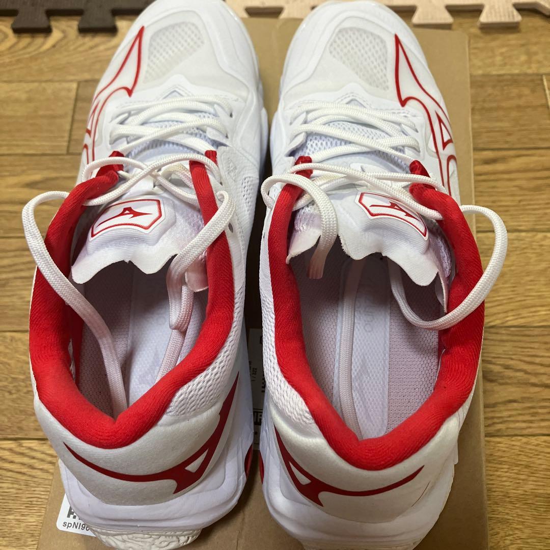 シューズ Mizuno WAVE LIGHTNING Z8 25.0cm