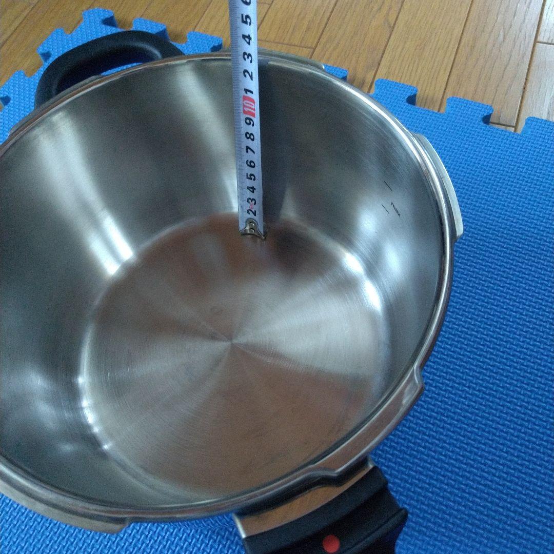 《 フィスラー 》ドイツ製 圧力鍋 4.5L ❣️