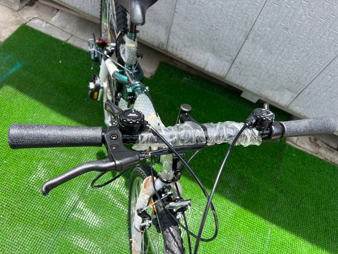 MOUNTAIN 折りたたみ自転車　26インチ