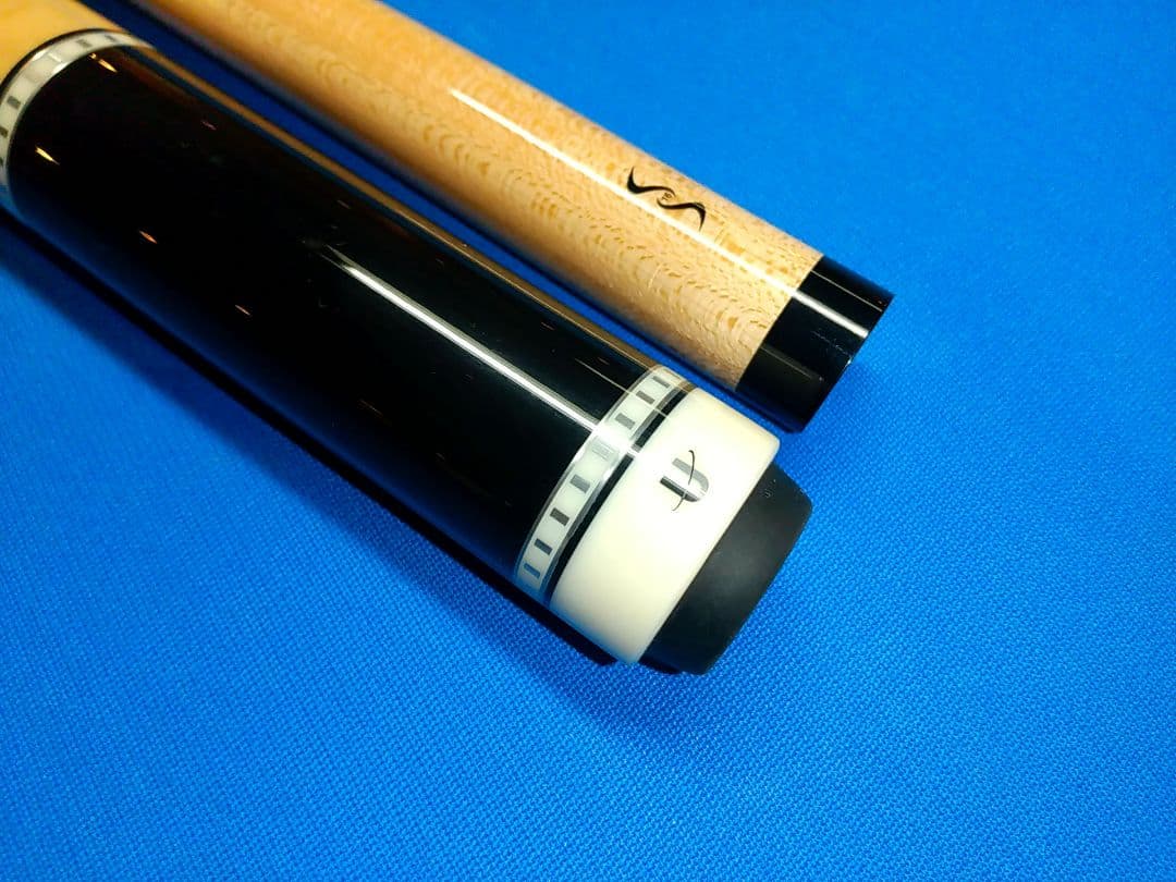 [極美品]ユニバーサルUniversal プレイキュー SP16シャフト