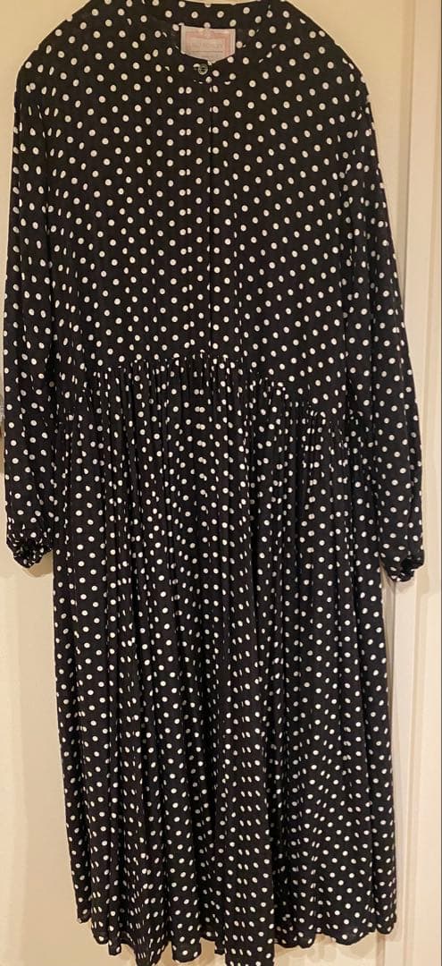 ビアーズリー　ドットギャザーワンピース