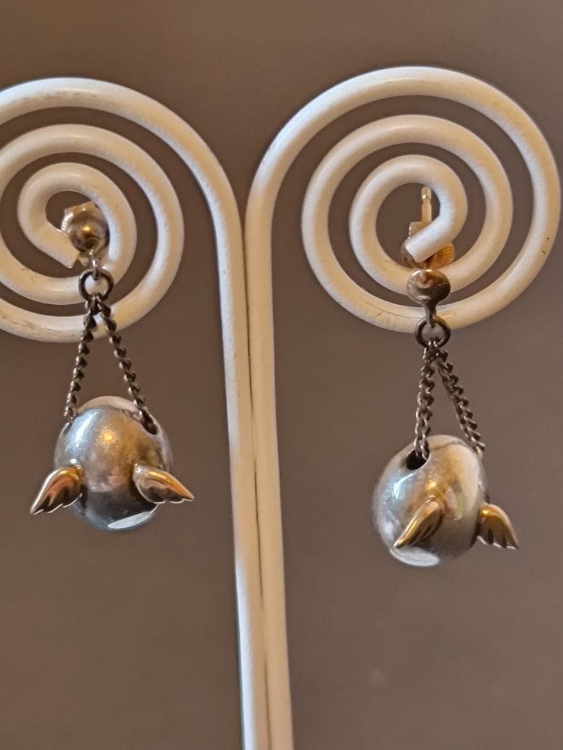 天使の卵　925 シルバー K18 金　ゴールド　ピアス