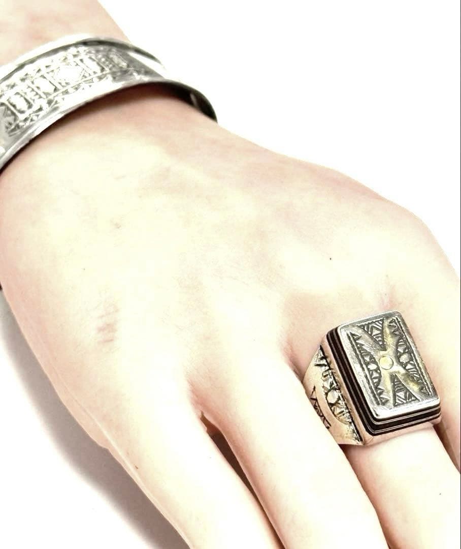 トゥアレグ　ハンドメイド　シルバーリング