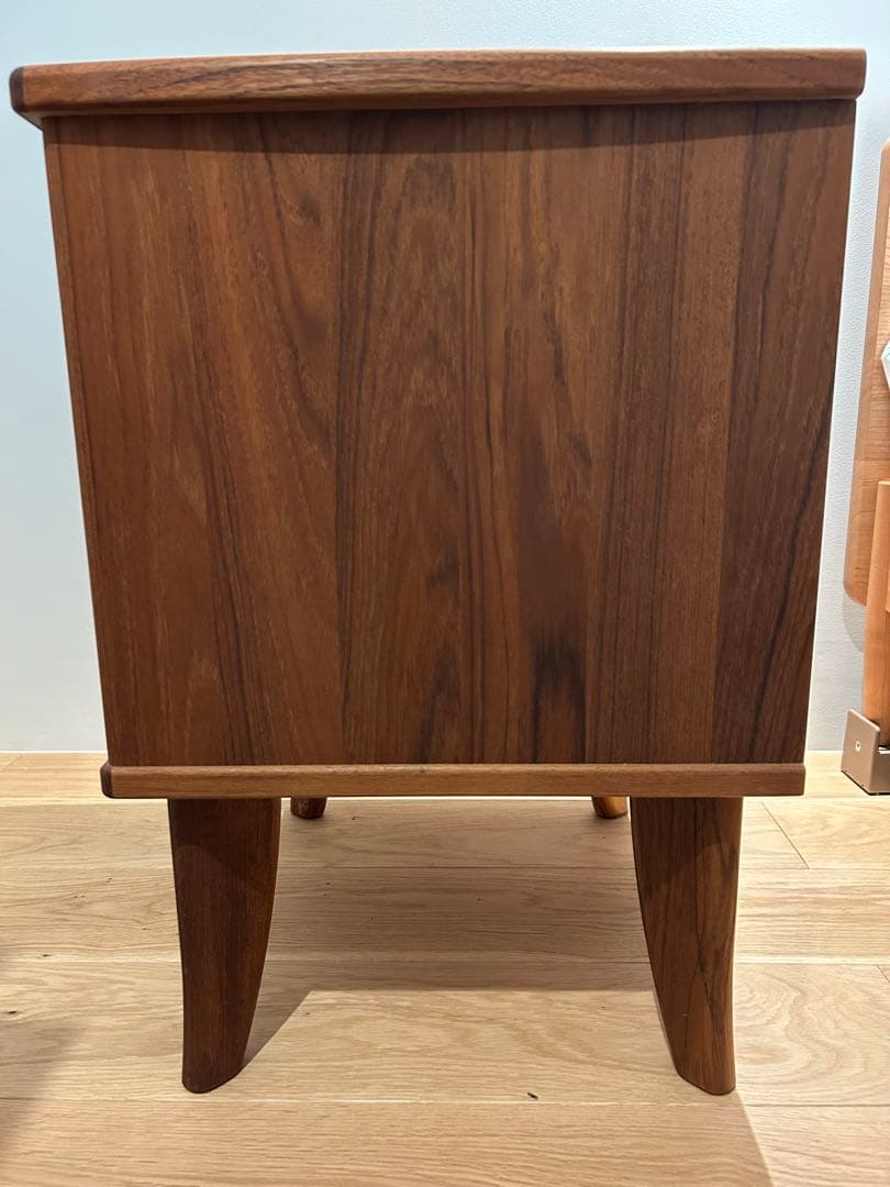 北欧家具 デンマーク トーリングtørring ナイトテーブル