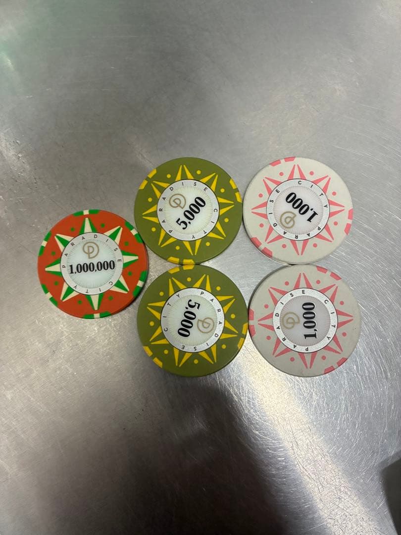 パラダイスシティ カジノ チップ 108187円相当