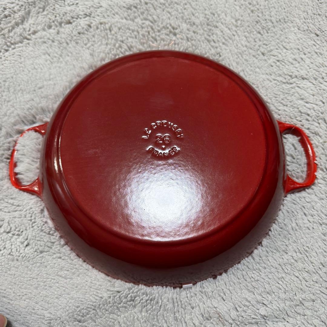 未使用 LE CREUSET ル・クルーゼ ビュッフェキャセロール26㎝ レッド