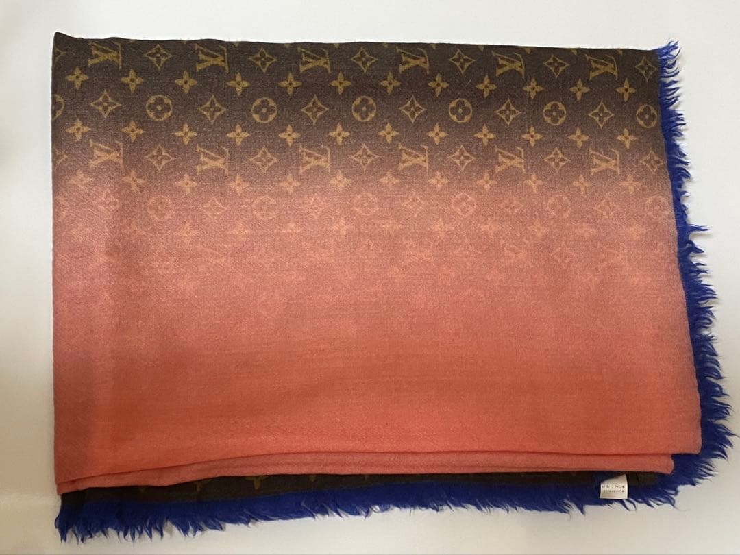 ルイヴィトン　大判ストール　LV