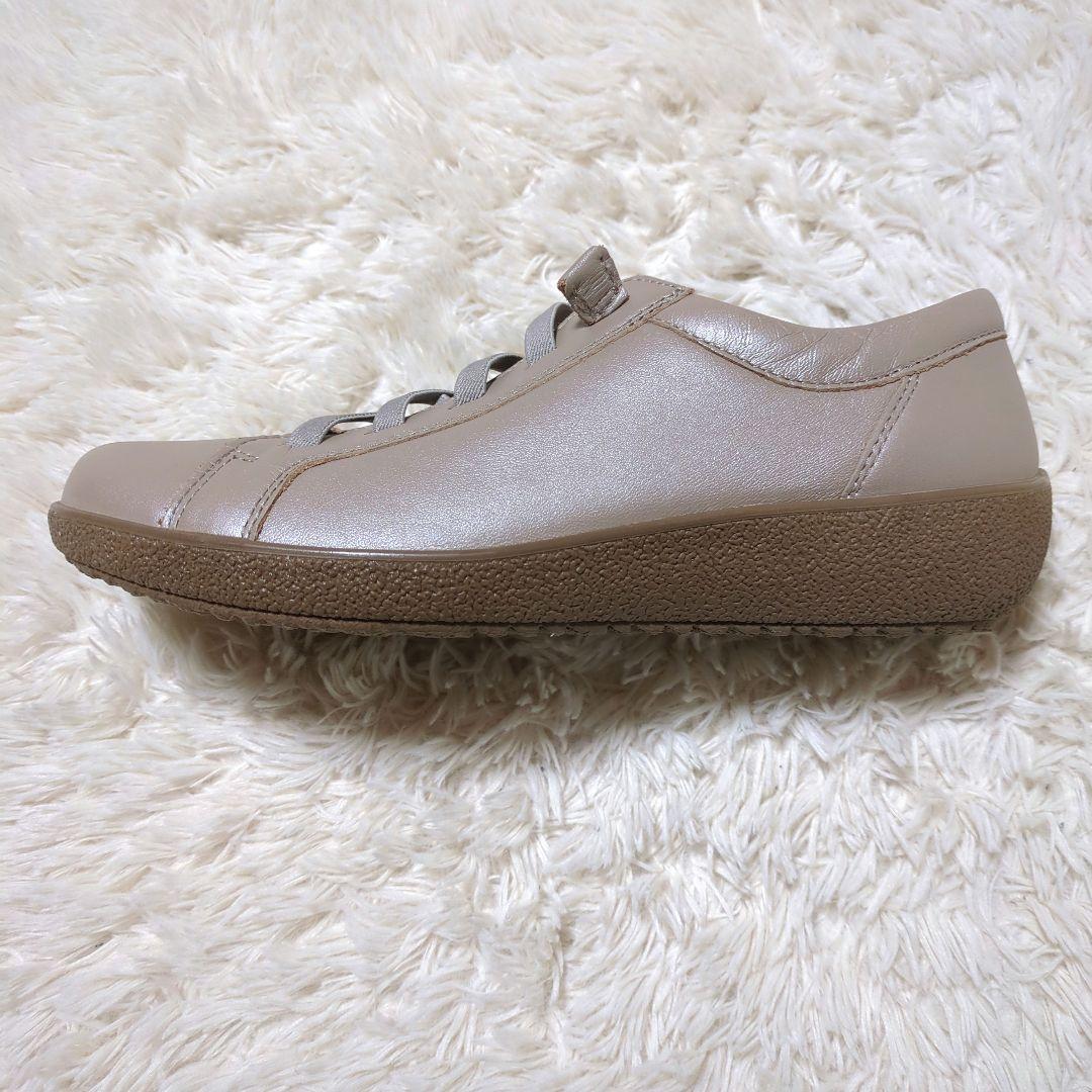 新品未使用！アキレスソルボ　レザーコンフォートシューズ　24.0cm　グレージュ