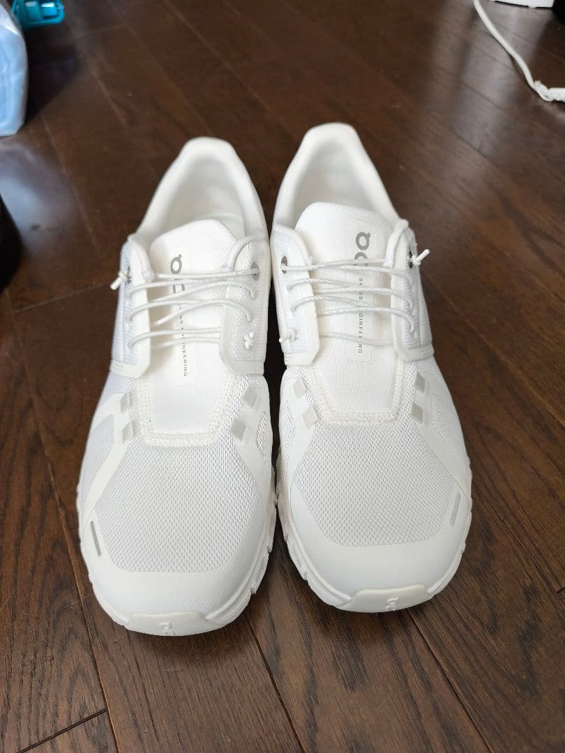 On cloud6 28cm 新品未使用　クラウド6