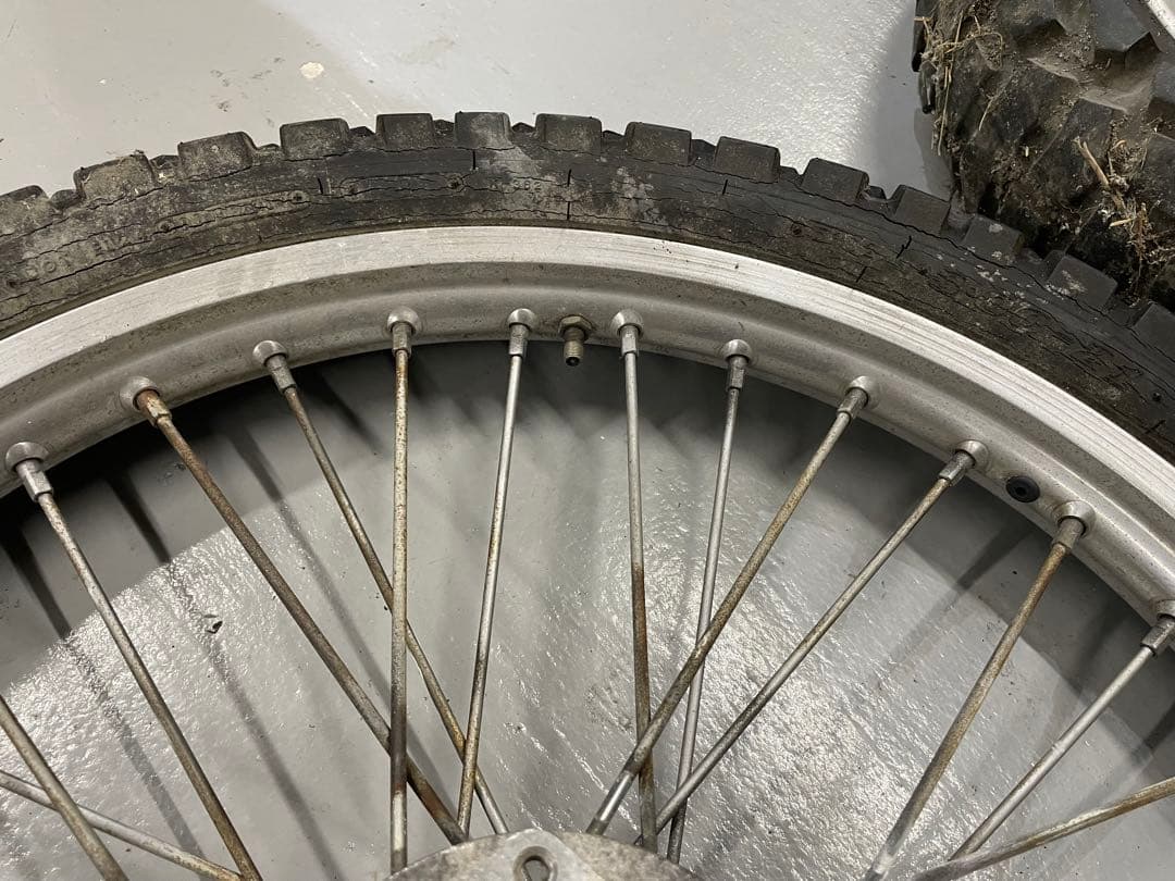 klx250 dトラッカー　ホイール　オフロードタイヤ