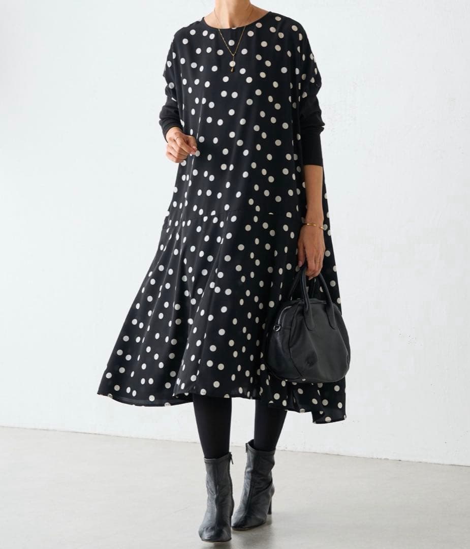 【25SS美品】BEARDSLEY ドットミディワンピース　ブラック　定価3万