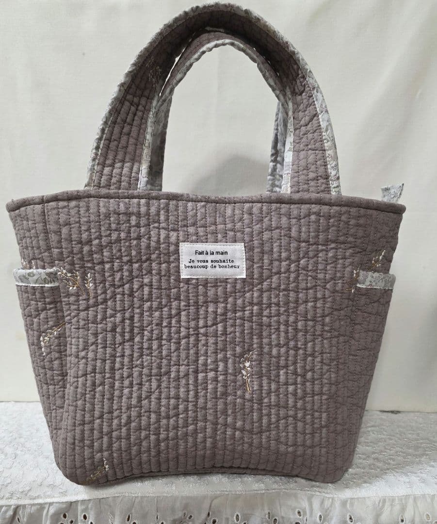 専用 あんぱん柄トートバッグと大きめポーチ