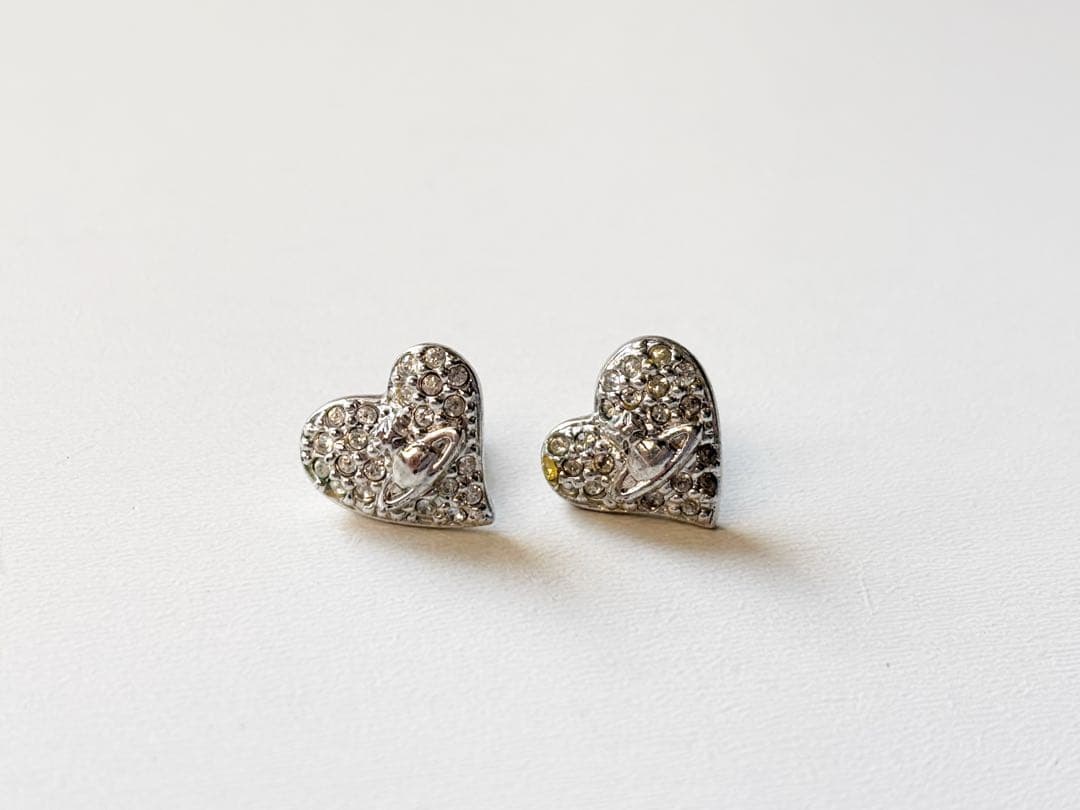 Vivienne Westwood 正規品 ピアスTINY DIAMANTE