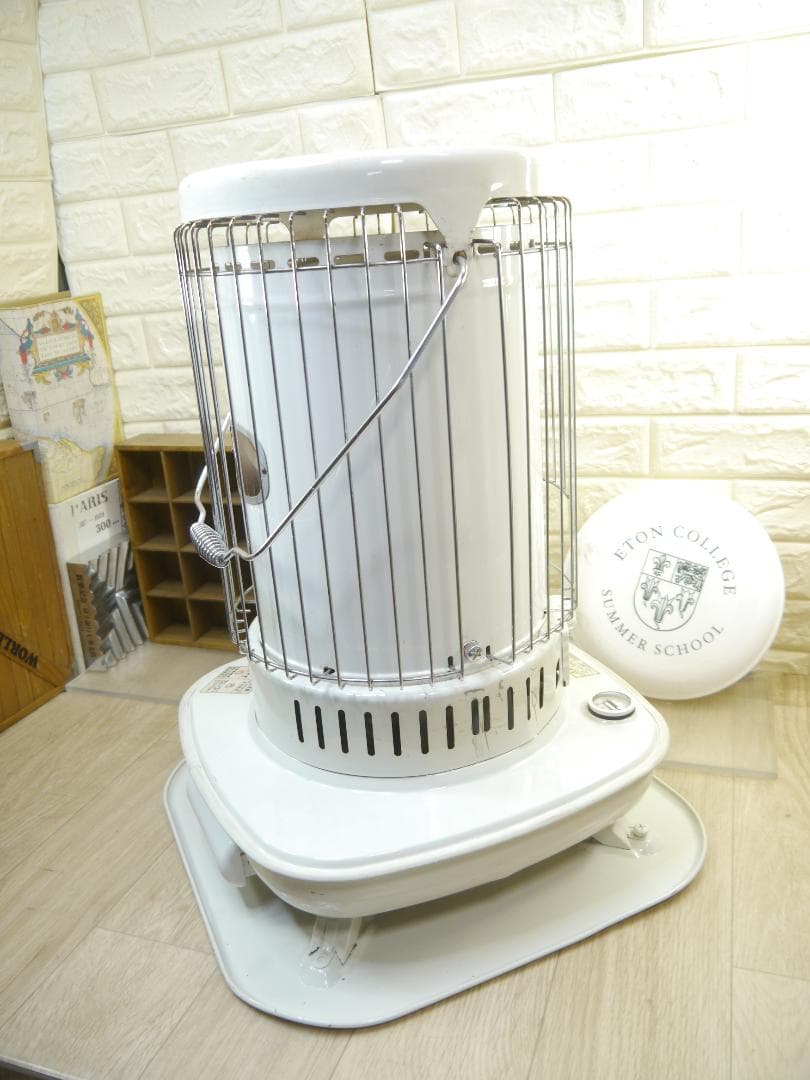 送料込◆2014⑨◆コロナ 石油ストーブ 円筒形ホワイト ストーブ 安全ガード付