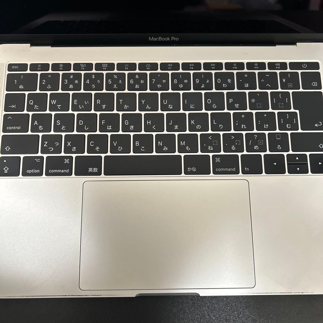 MacBook本体 MacBook Pro 13 inch i5 8GB 258GB 2017