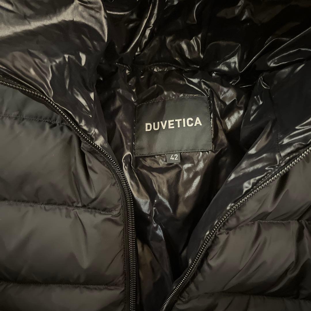 DUVETICA ブラックダウンジャケット 42
