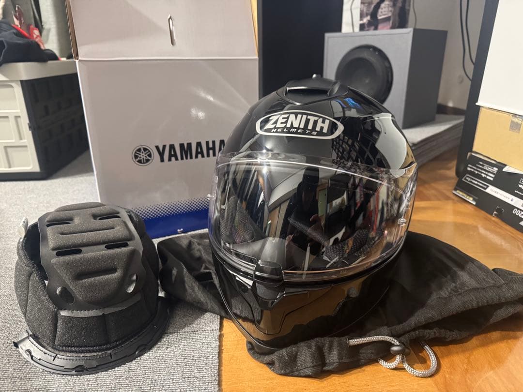 ヤマハ バイクヘルメット フルフェイス YF-9 ZENITH 新品
