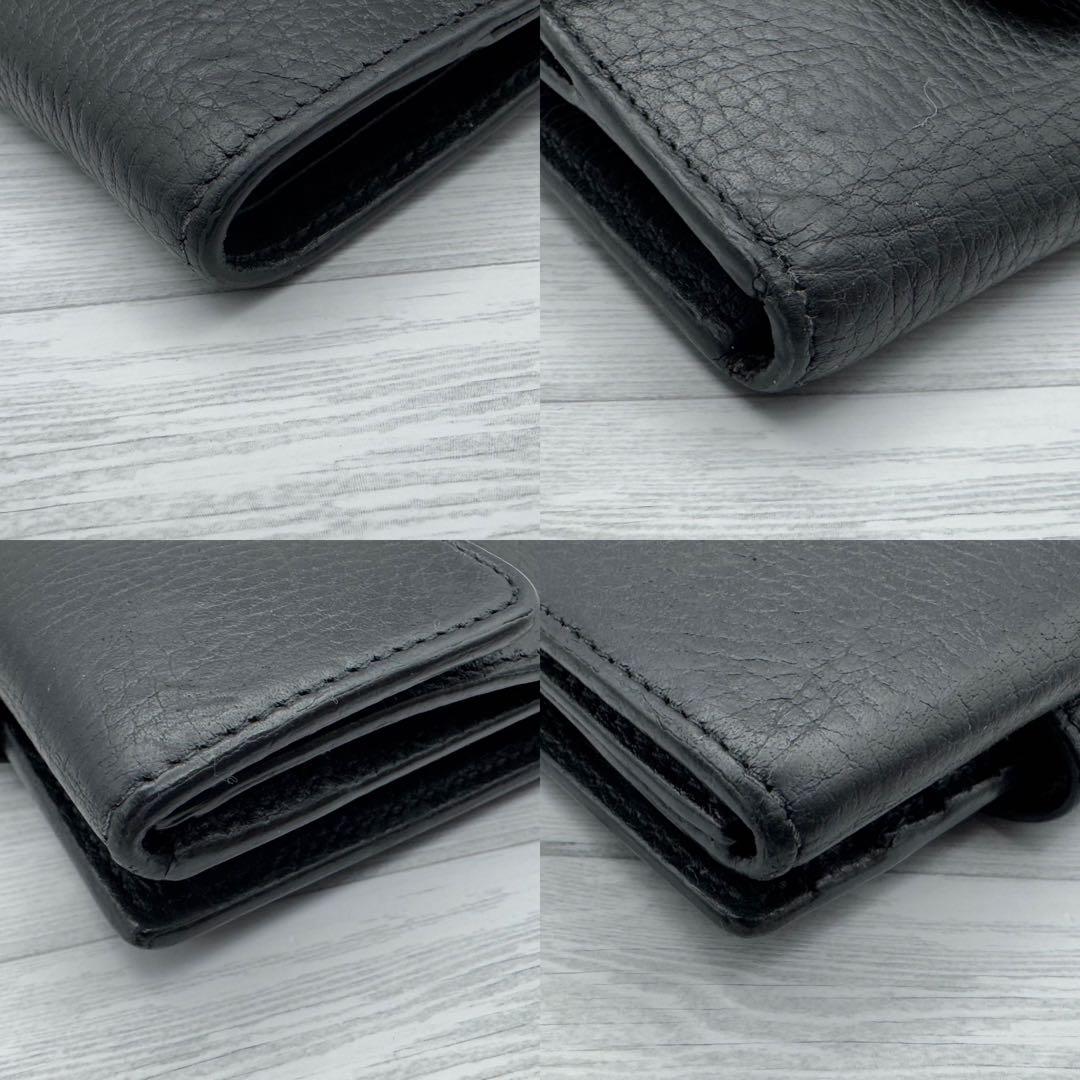 GUCCI　インターロッキング　二つ折り財布　ブラック　レザー