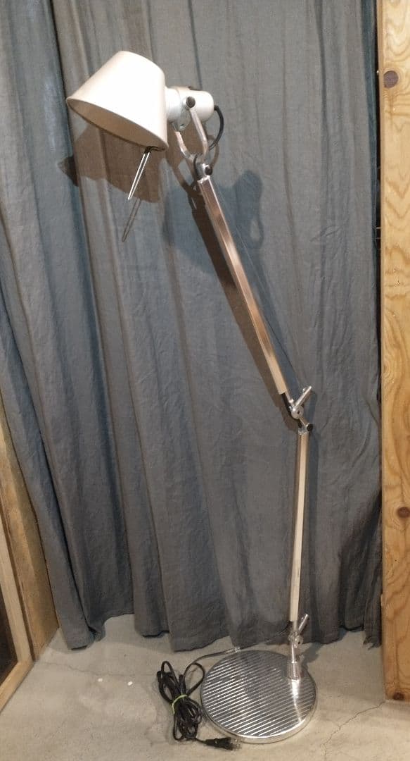 アルテミデ Artemide TOLOMEO READING FLOOR LED