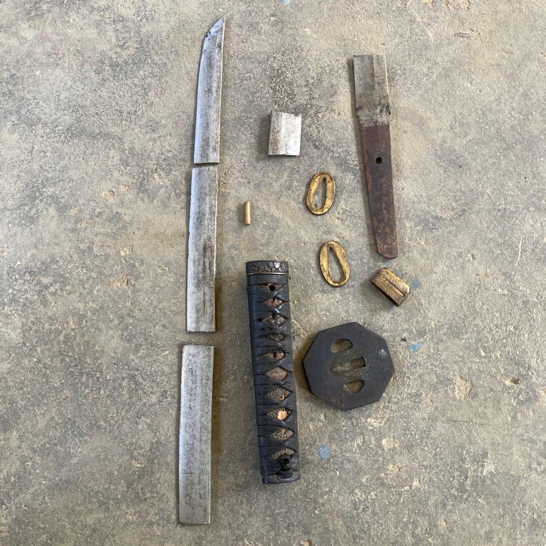 津*奈様 ジャンク 江戸時代 残欠 古い日本刀 合法サイズにカットされています。