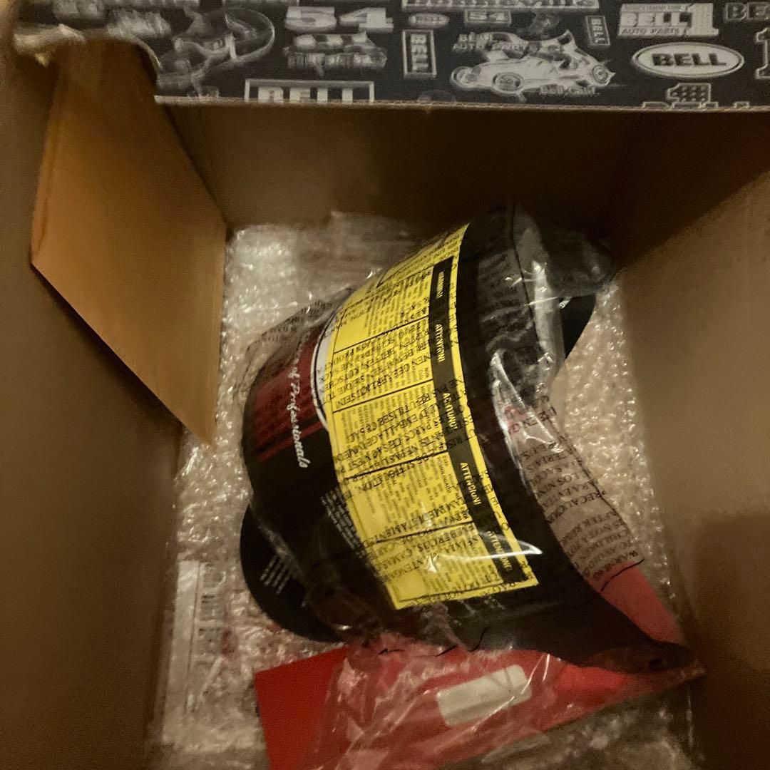 bell bullitt carbon ヘルメット　ベル　ブリット