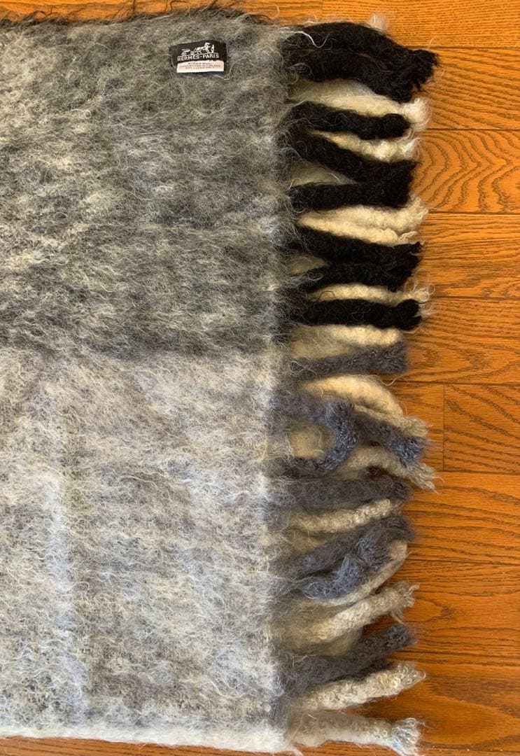 希少エルメス.大判モヘアブランケット・ 北欧織物作家レーナレヴェルとのコラボ