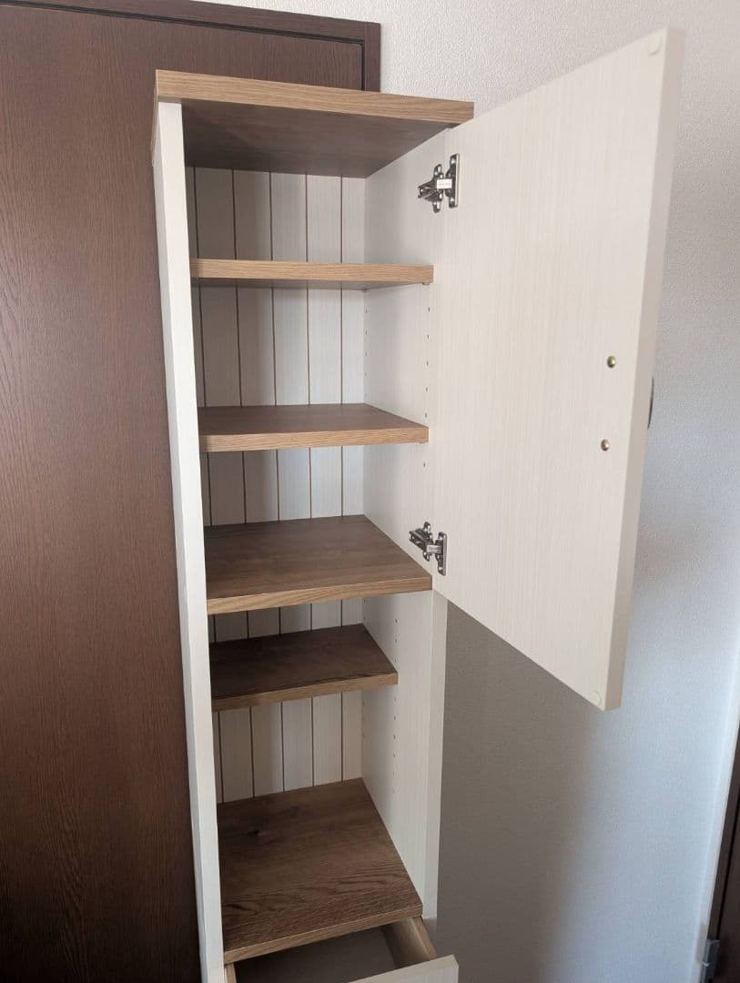 NITORI フレンチカントリー調隙間収納