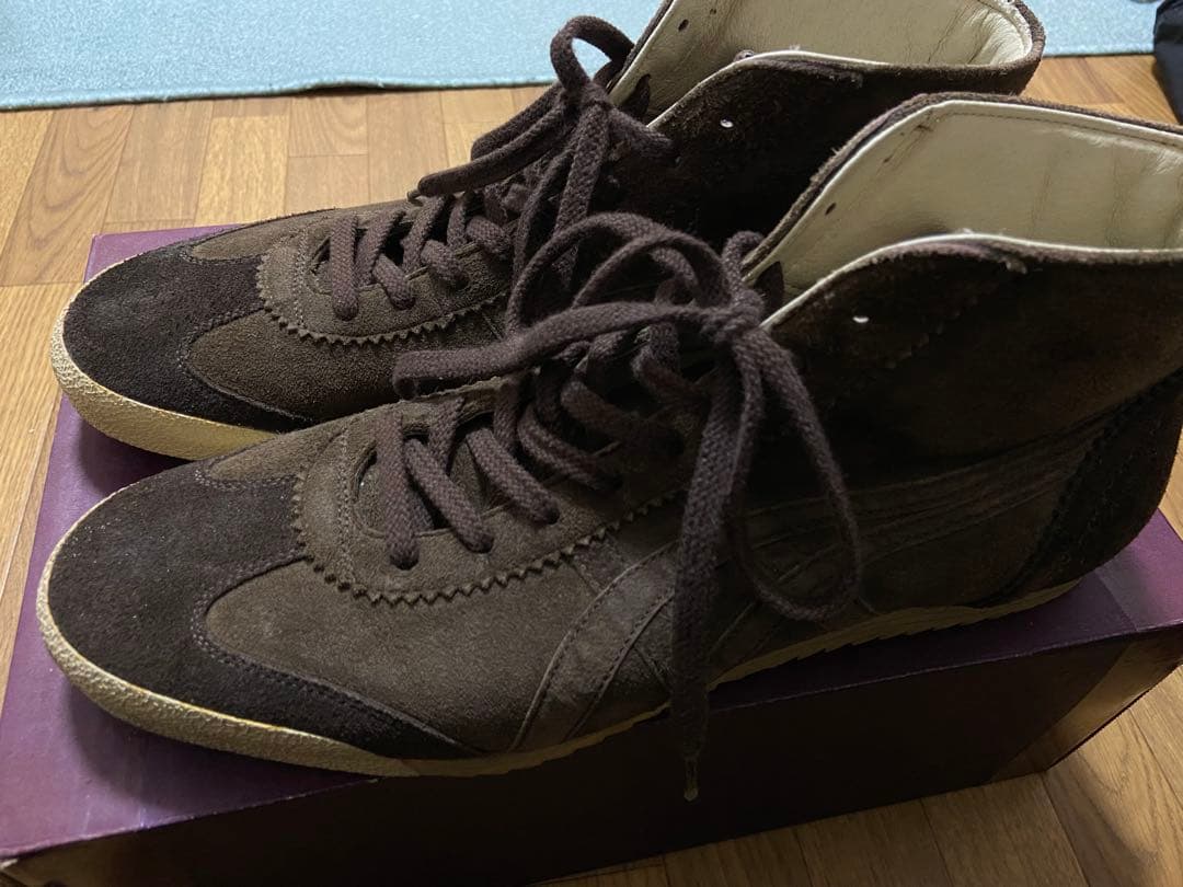 オニツカタイガー メキシコミッドランナー　デラックス 27cm