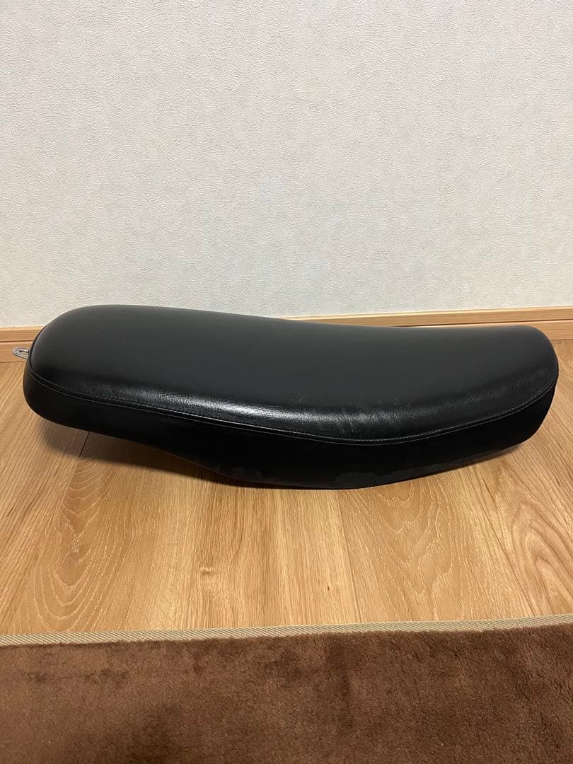 W650 ナローシート　K&H eggs シート