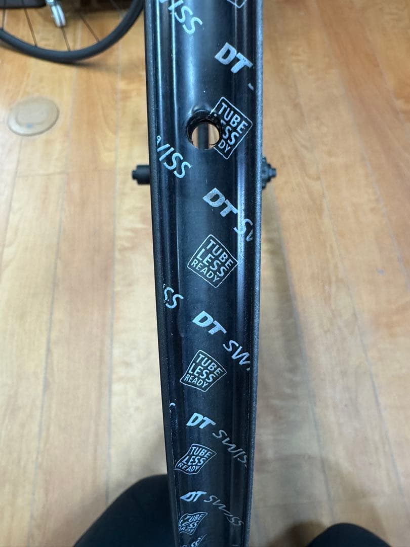 DT Swiss　PR1400 ホイール DICUT