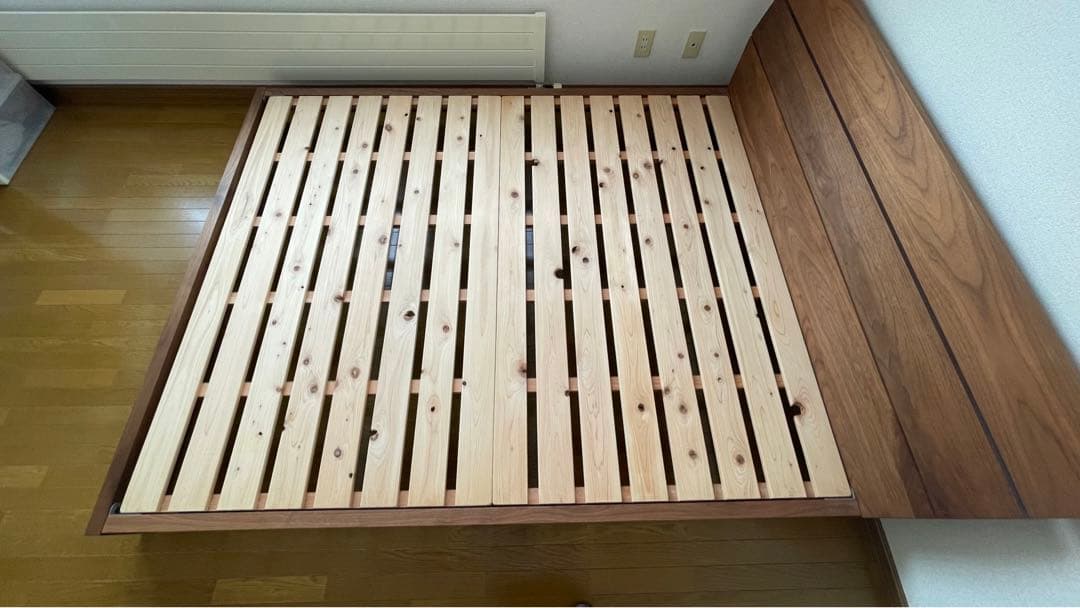 マスターウォール　木製ベッド　ケーピーベッド　クイーンサイズ