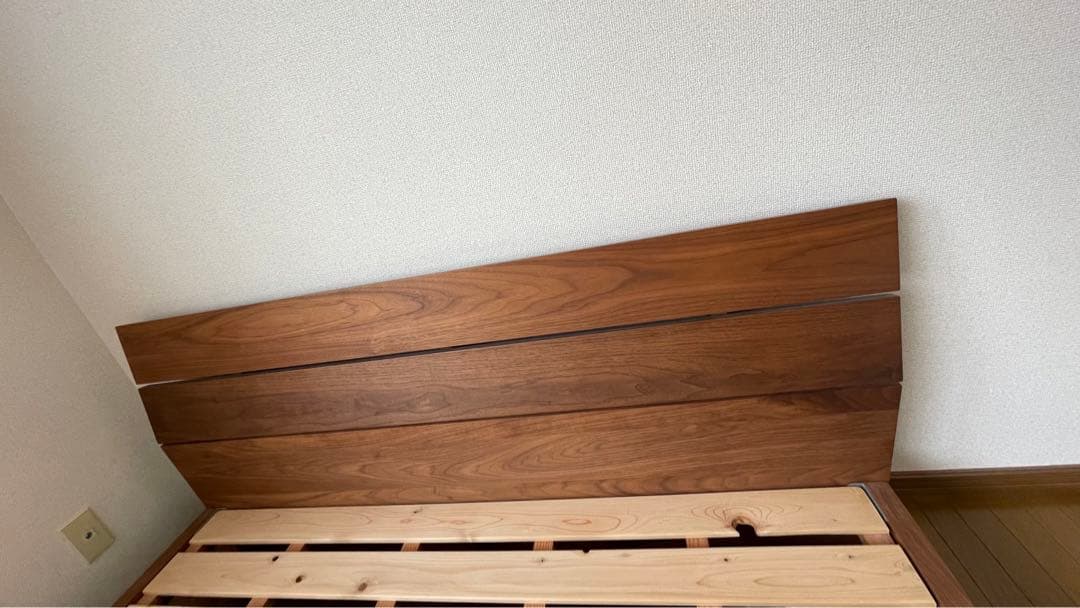 マスターウォール　木製ベッド　ケーピーベッド　クイーンサイズ