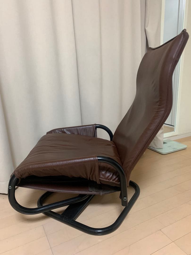 無段階リクライニング　回転　シングルソファ　茶　革　オットマン付き