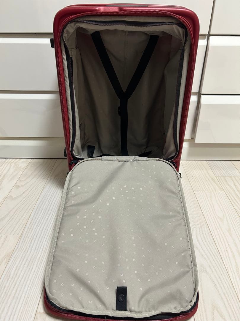 Lojel Cubo S スーツケース　機内持ち込み バーガンディ　赤