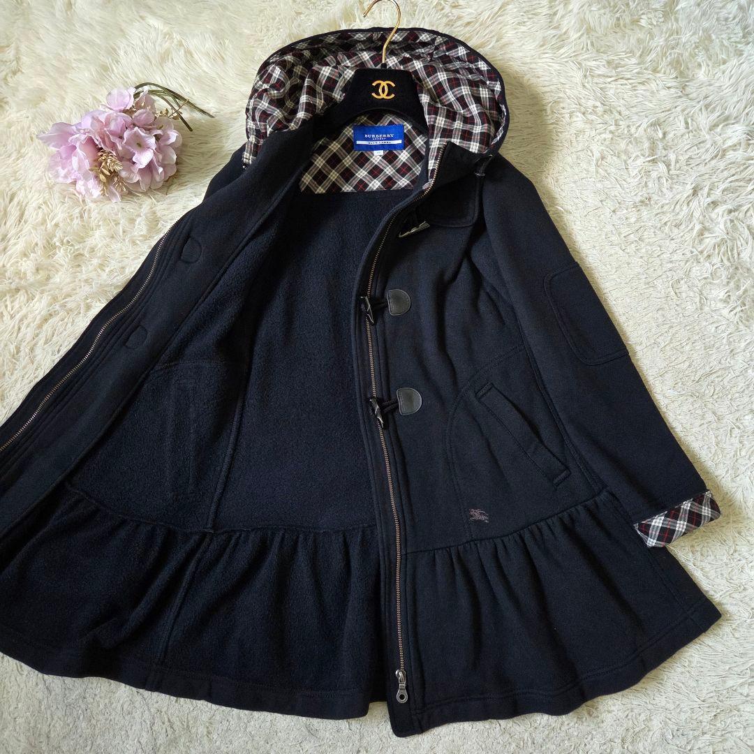 美品 バーバリー Aライン ダッフルコート ノバチェック サイズ M ブラック