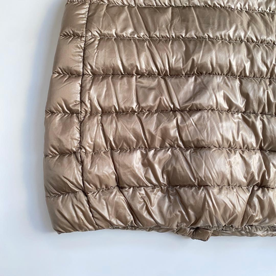 HERNO ヘルノ ベージュ ダウンベスト イタリア製 光沢感 立ち襟 Lサイズ