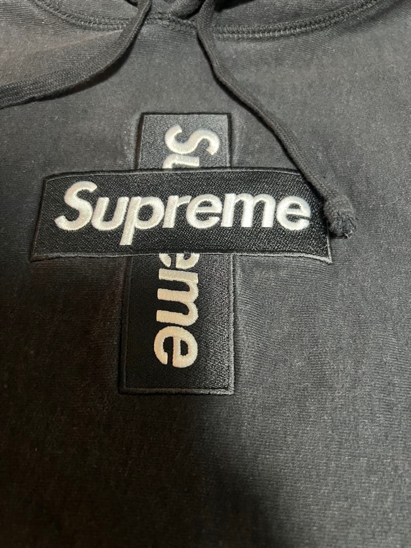 トップス YJCrossBoxLogo Hooded Sweatshirt