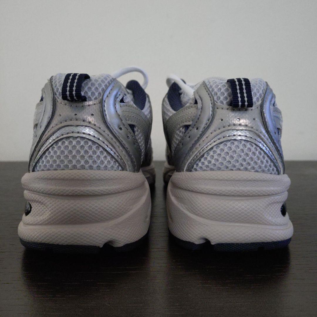 ✨未使用✨ New Balance 530 シルバー 23.0 ニューバランス