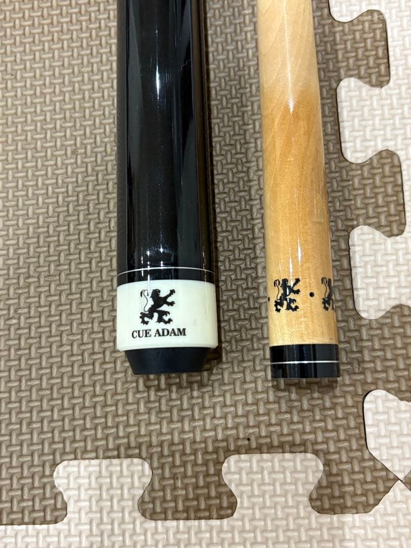 CUE ADAM ビリヤードキュー 黒・赤「日本のアダムではない」