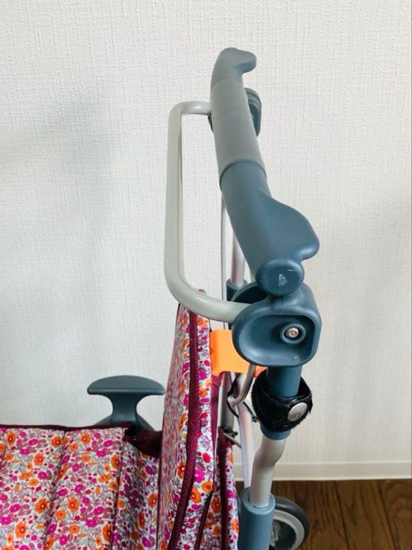 【美品】幸和製作所 カゴノアM シルバーカー ミドルタイプ レッド SLM05