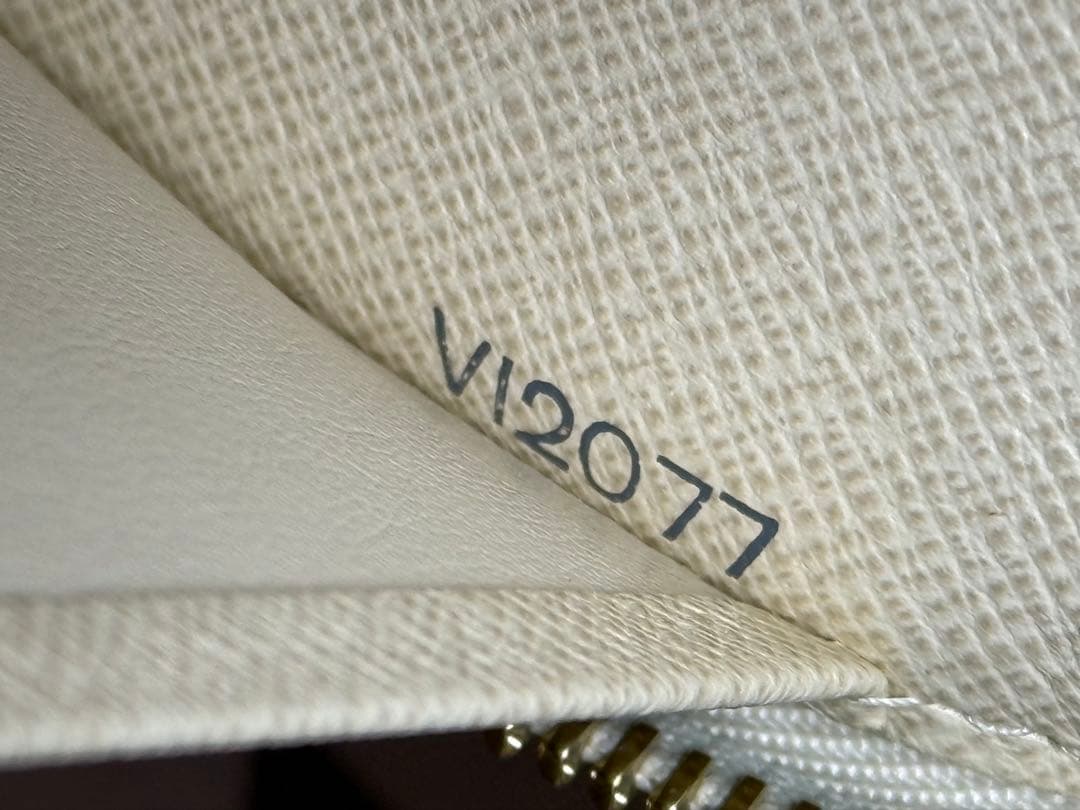 良品！LOUIS VUITTONルイヴィトン　アズール　ジッピーオーガナイザー