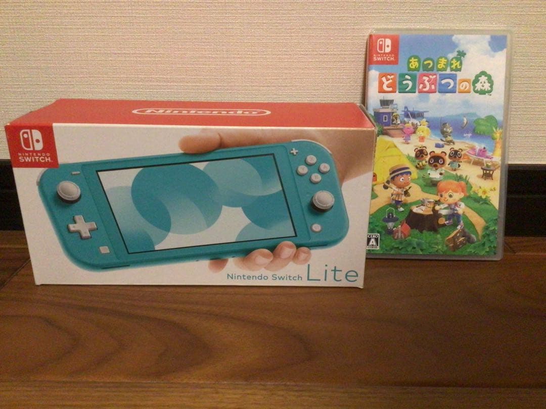 任天堂Switchライト&あつまれどうぶつの森