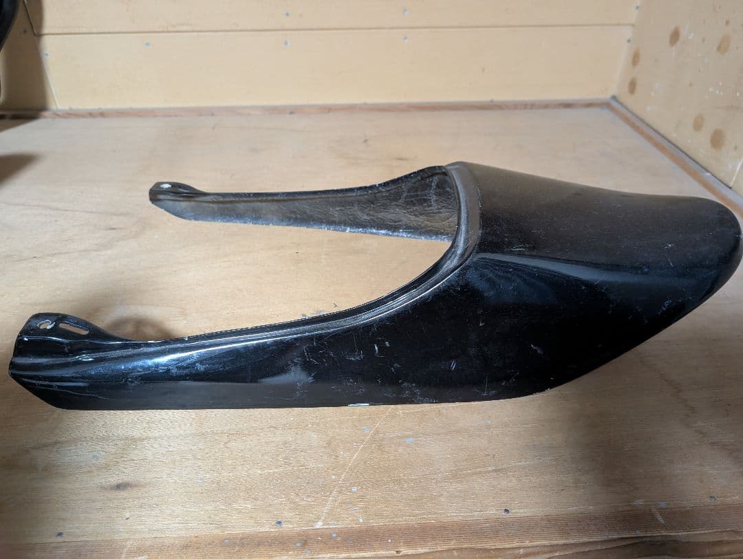 ゼファー400 テールカウルセット