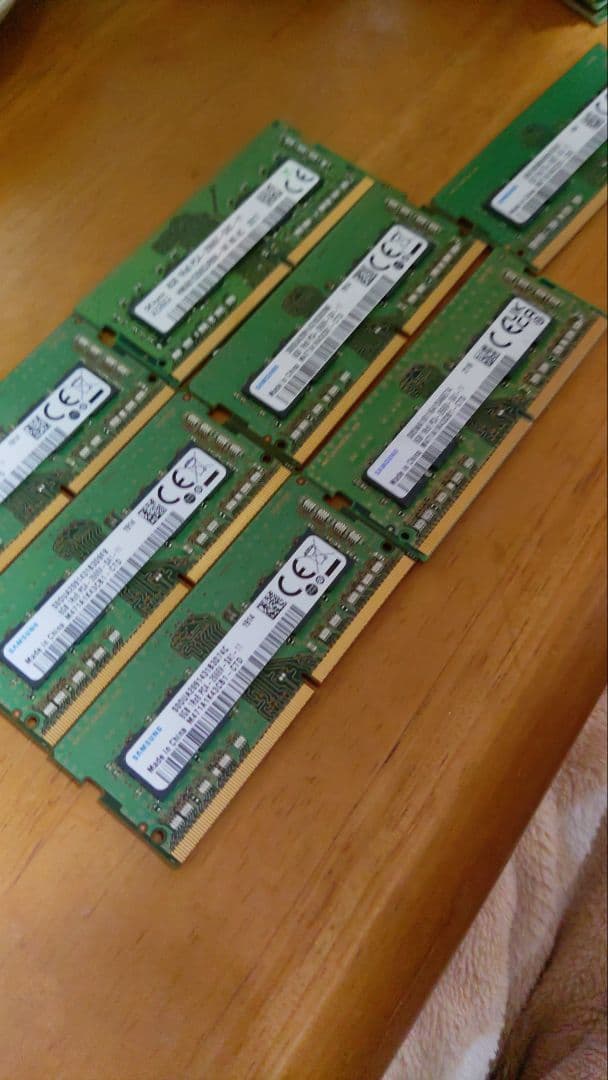 ノートPCメモリ　DDR4　8GBメモリ　7枚まとめ