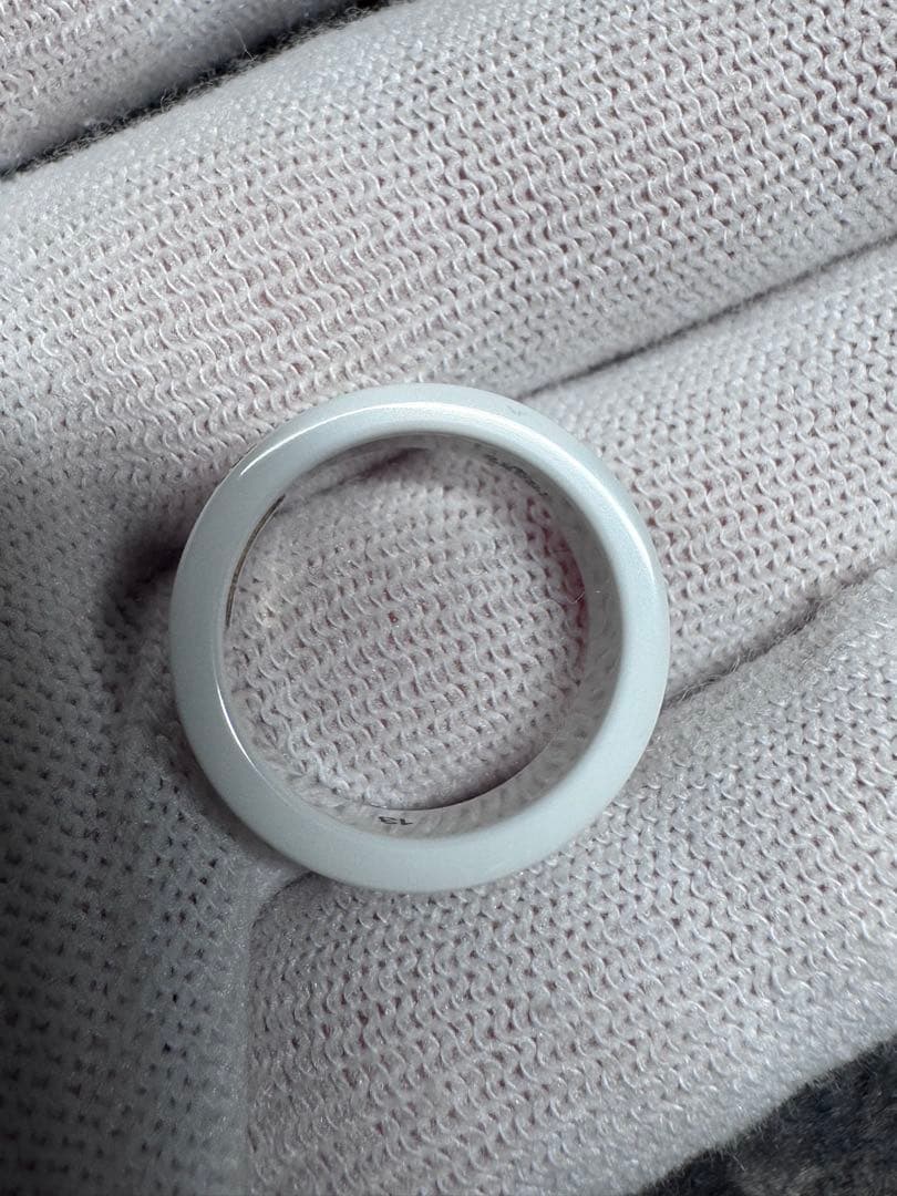 Gucci ホワイトセラミック リング