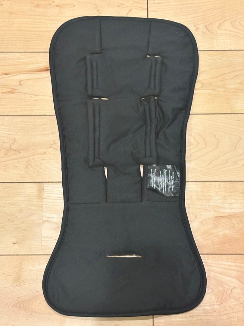 gb ポキットエアー　ブラック　メッシュ　シートライナー付き