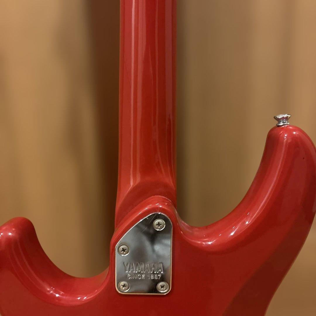 希少 YAMAHA SE110 トレモロアーム付 新品弦張替済